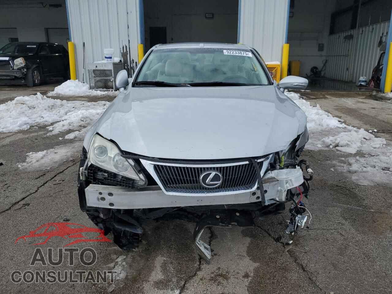 LEXUS IS 2010 - JTHFF2C20A2501461