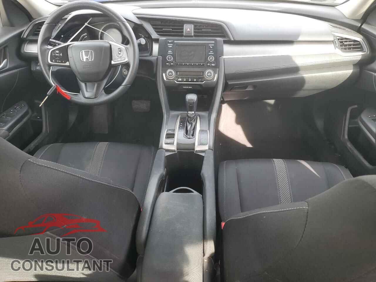 HONDA CIVIC 2017 - 2HGFC2F56HH570433