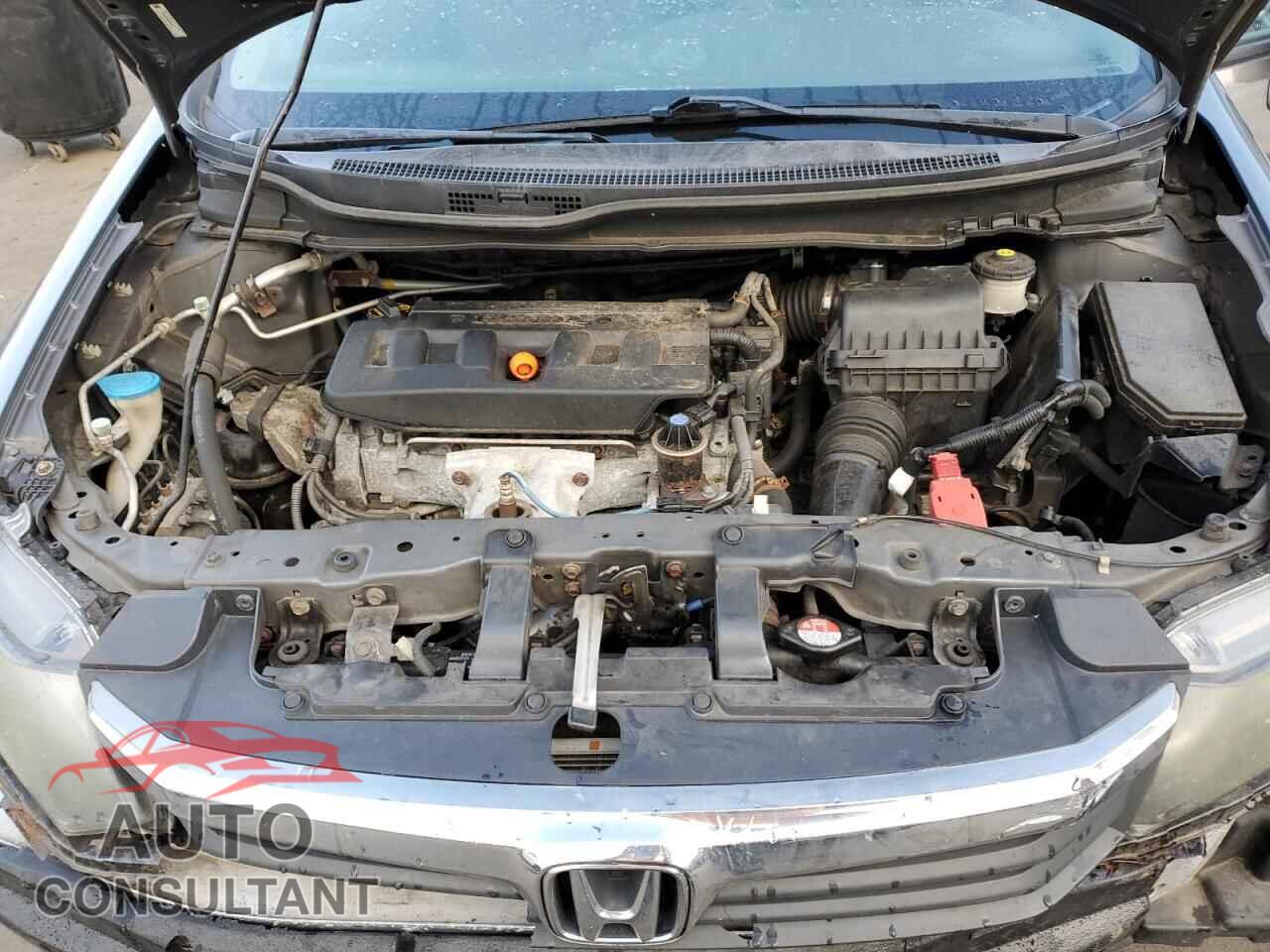 HONDA CIVIC 2012 - 2HGFB2F86CH580417