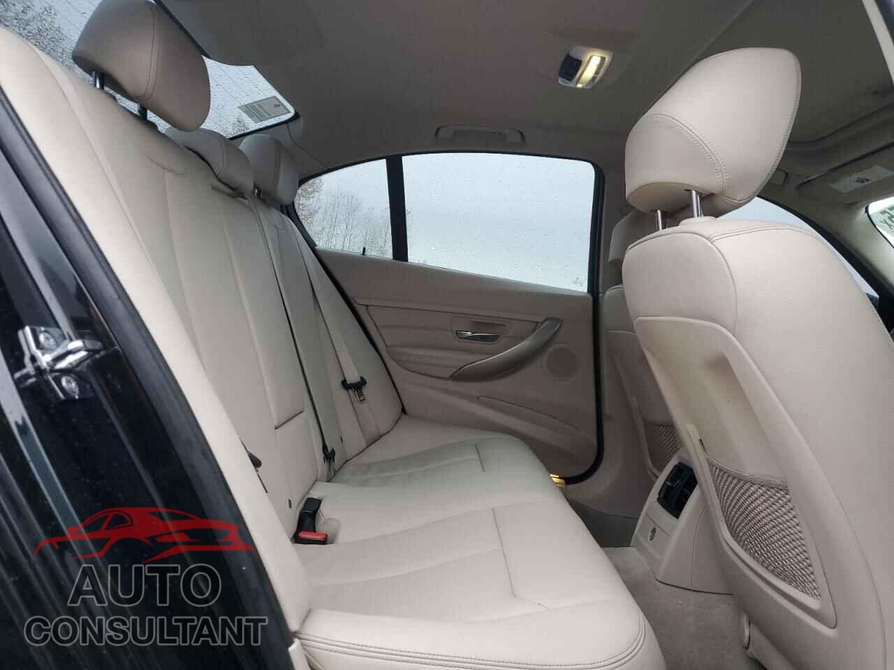 BMW 3 SERIES 2012 - WBA3A5G55CNN65843
