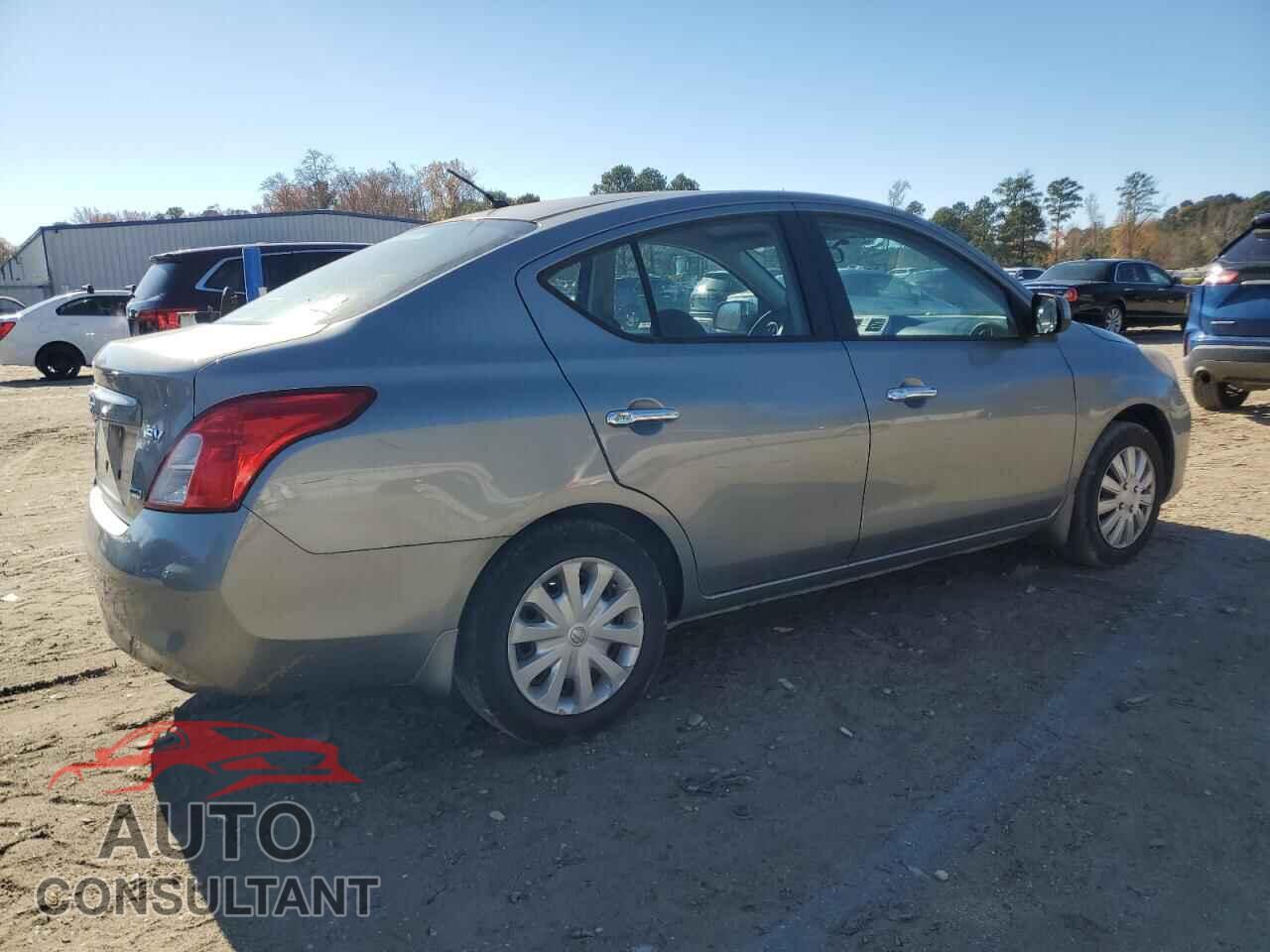 NISSAN VERSA 2012 - 3N1CN7AP4CL889642