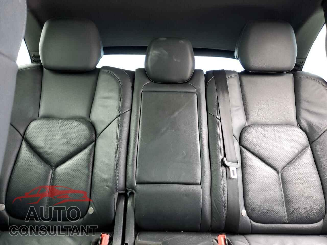 PORSCHE CAYENNE 2013 - WP1AA2A20DLA12519