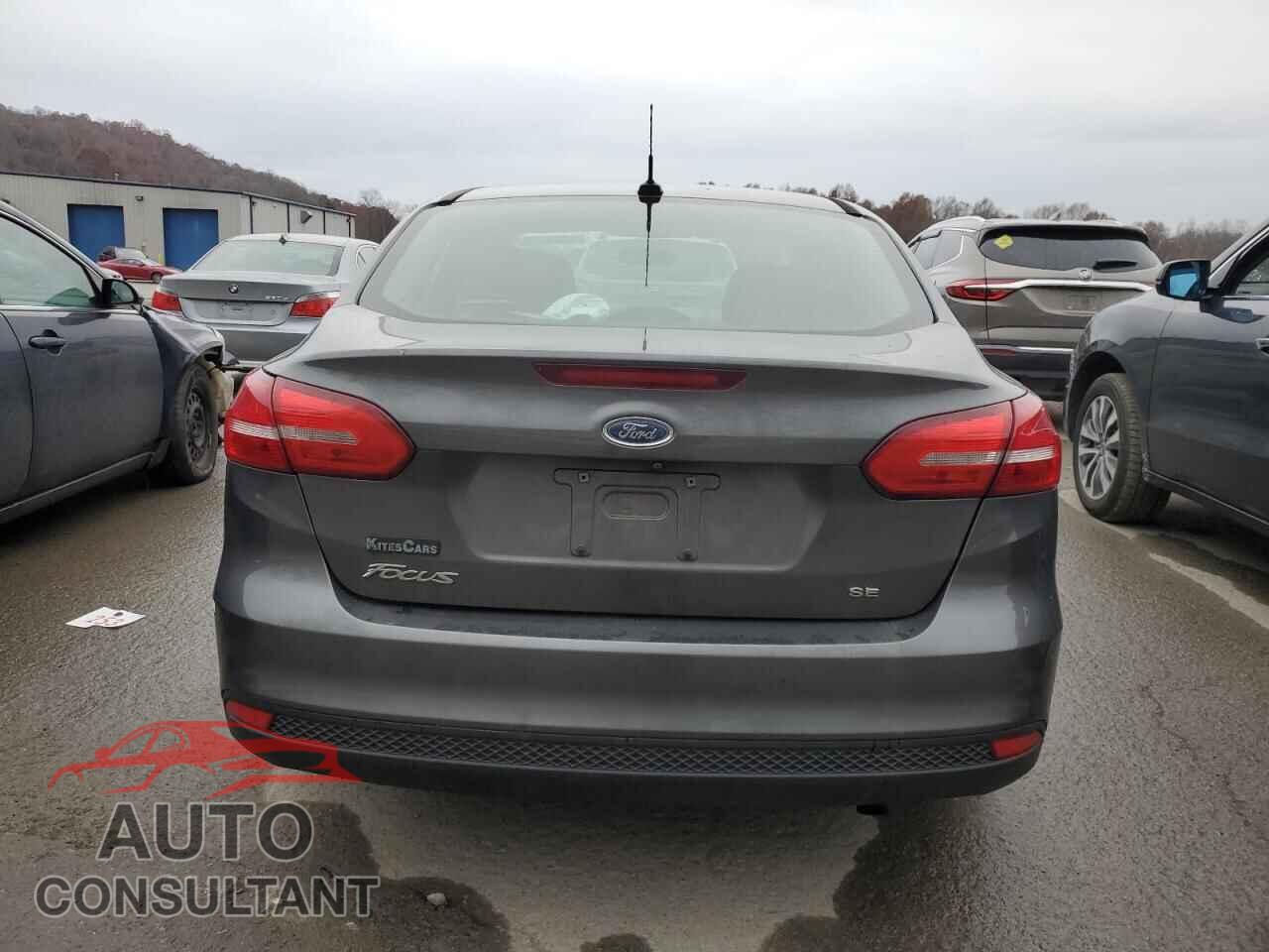 FORD FOCUS 2017 - 1FADP3F22HL211773