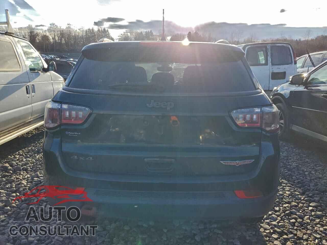 JEEP COMPASS 2017 - 3C4NJDDB2HT633541
