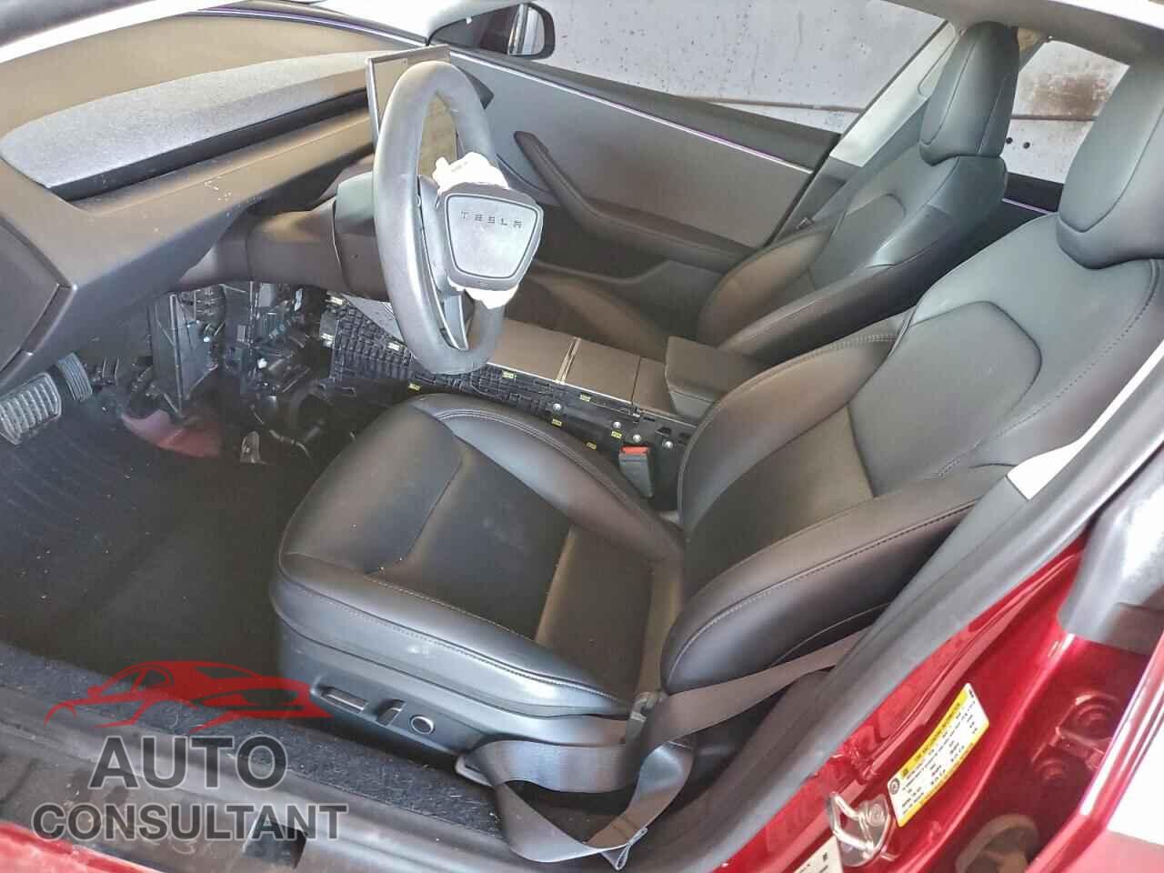 TESLA MODEL 3 2024 - 5YJ3E1EA4RF830646