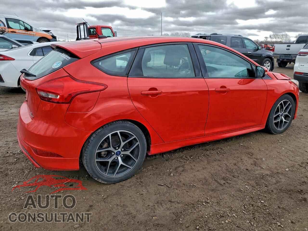 FORD FOCUS 2016 - 1FADP3K21GL288722