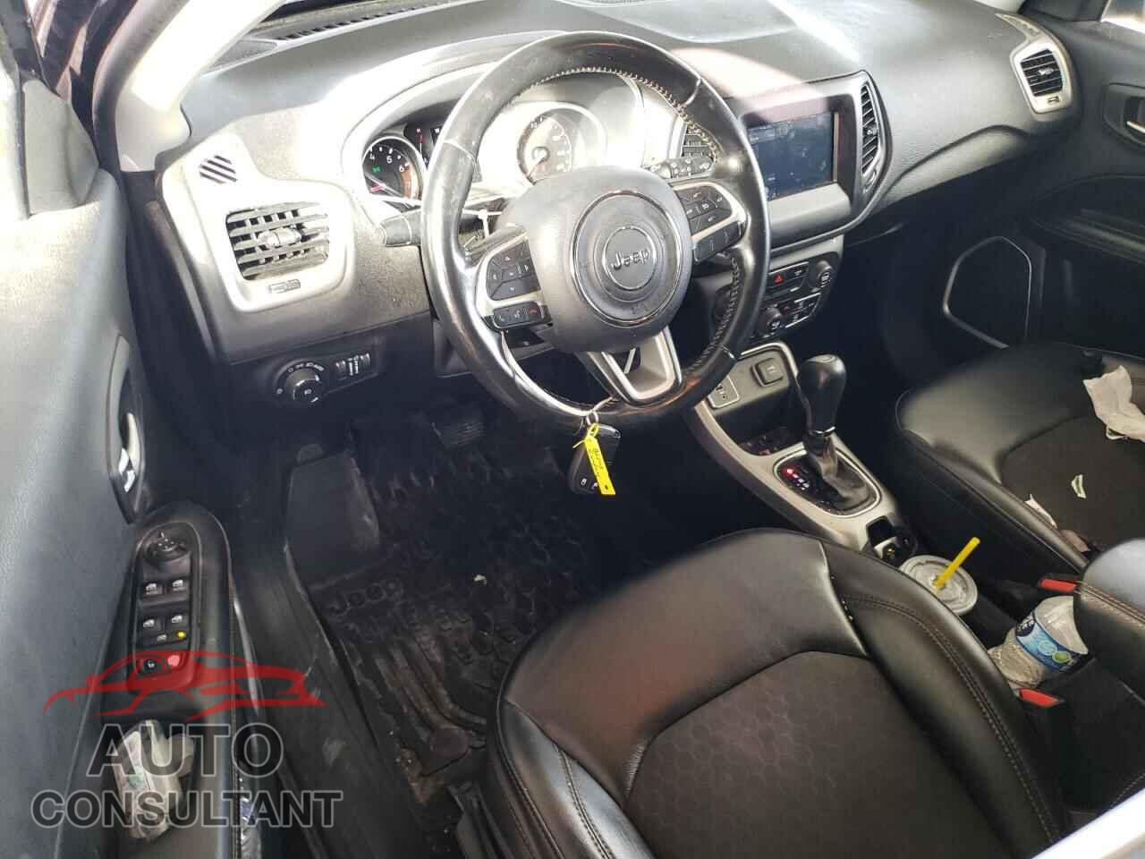 JEEP COMPASS 2019 - 3C4NJCBB7KT843850