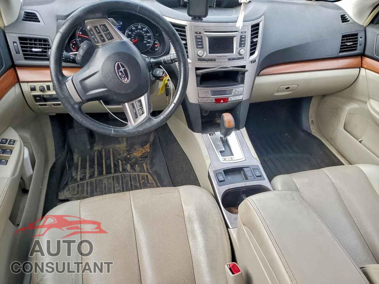 SUBARU OUTBACK 2014 - 4S4BRBLC6E3263871