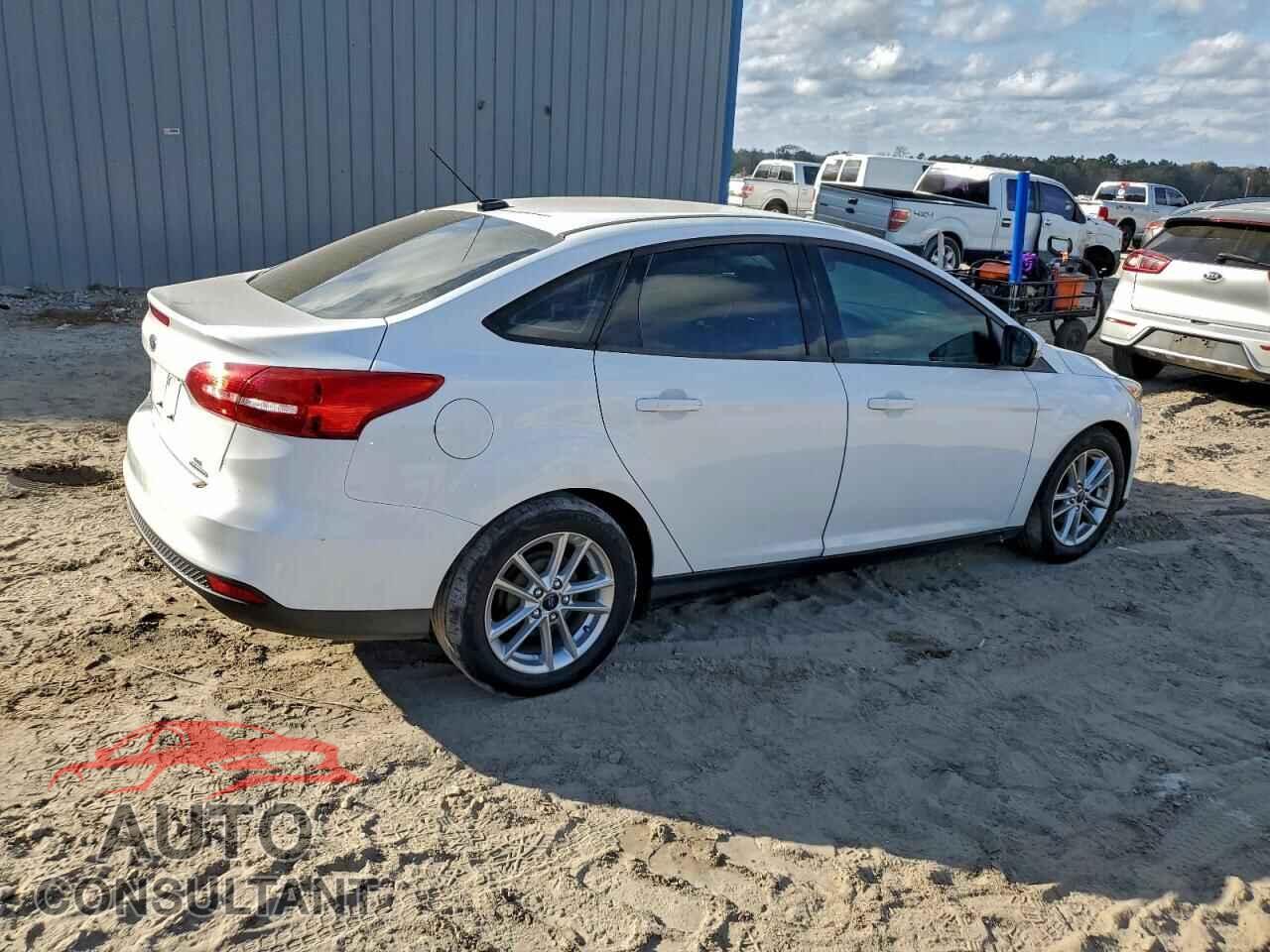 FORD FOCUS 2015 - 1FADP3F28FL344020