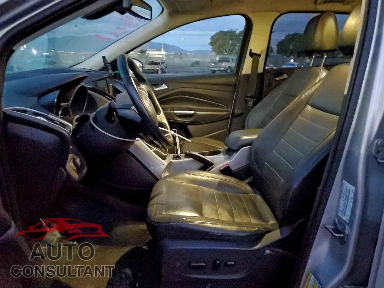 FORD ESCAPE 2013 - 1FMCU9H92DUB84506