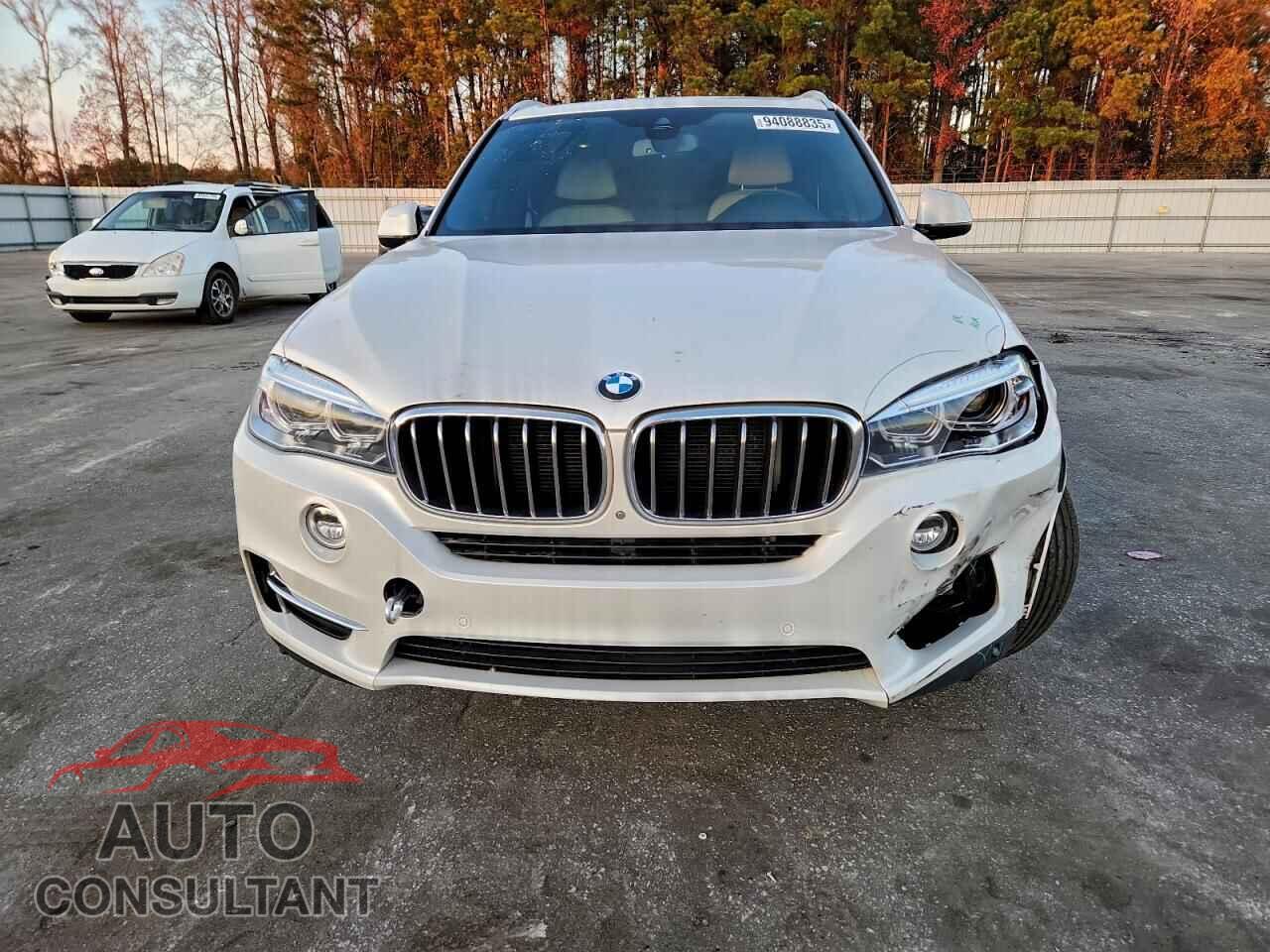 BMW X5 2017 - 5UXKR2C38H0X03646