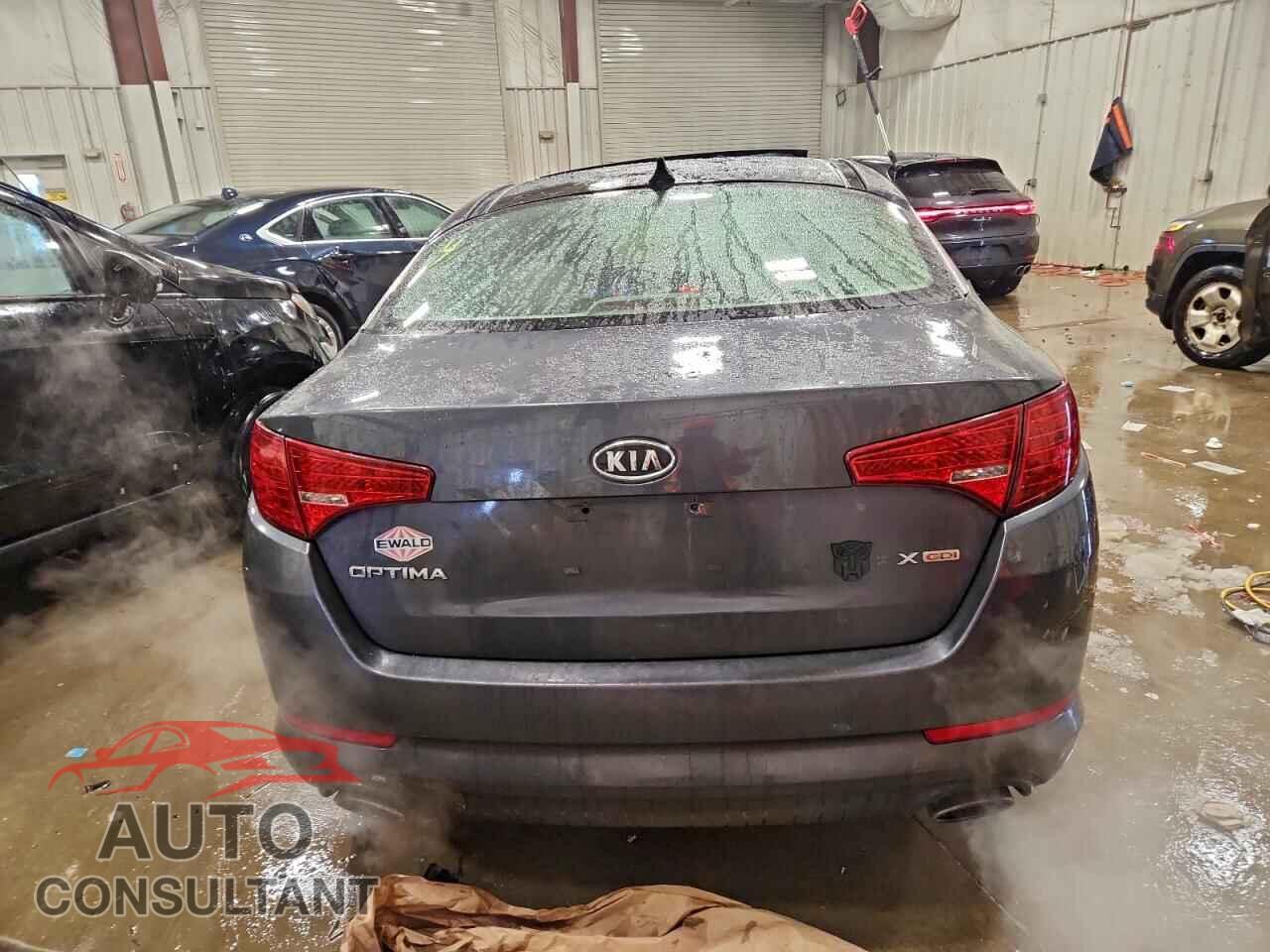 KIA OPTIMA 2011 - KNAGN4A76B5118074