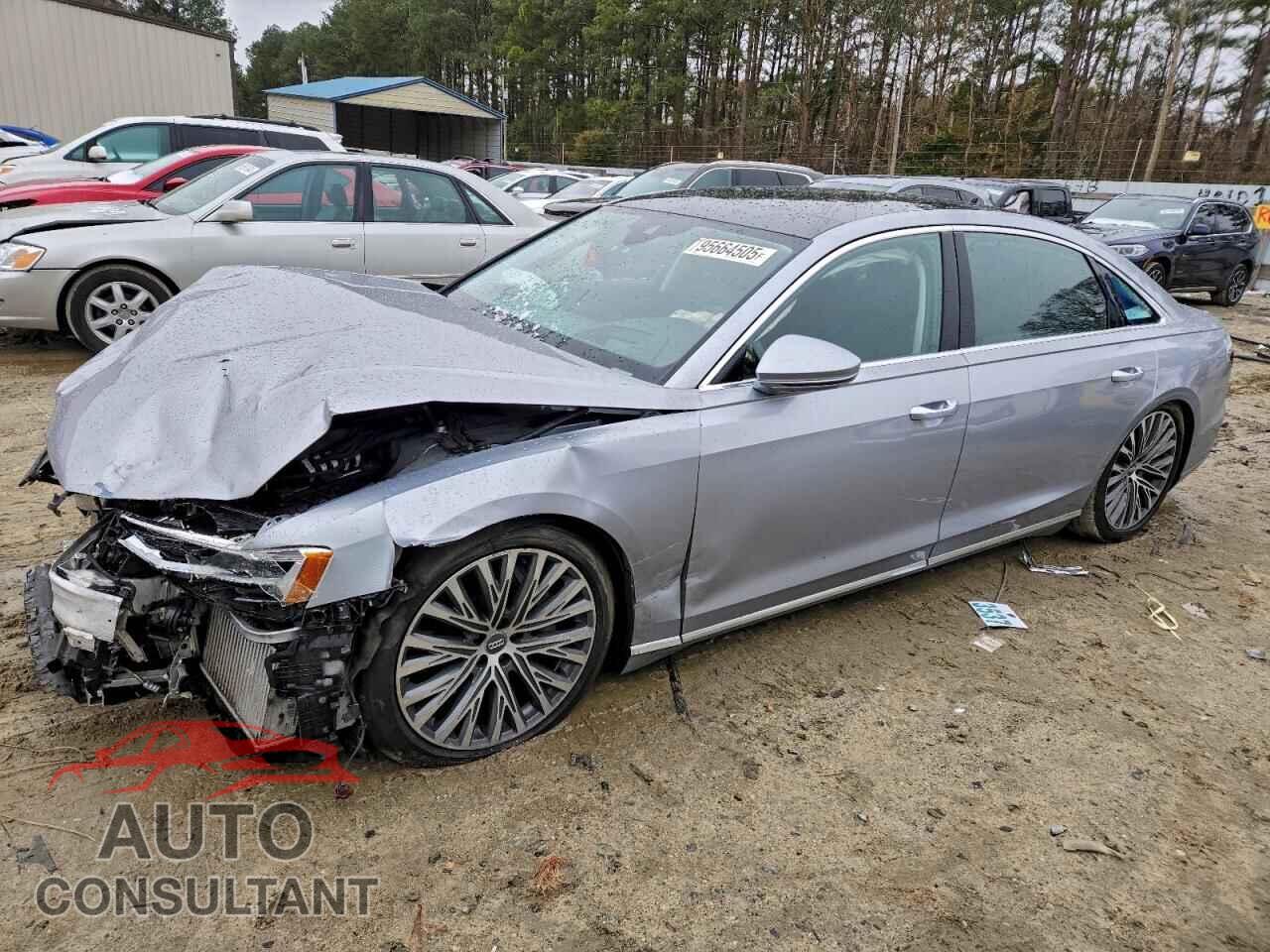 AUDI A8 2019 - WAU8DAF80KN020276