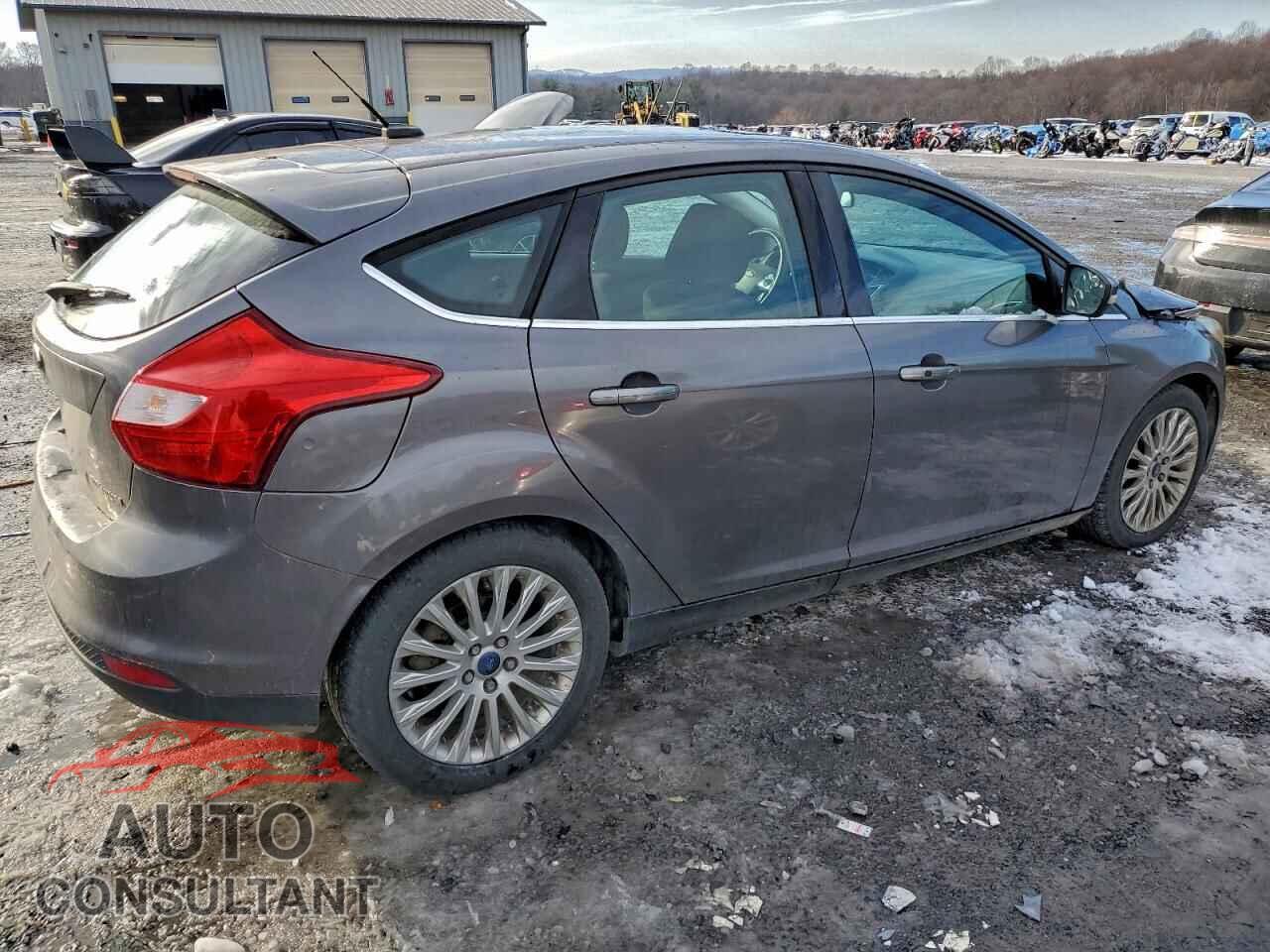 FORD FOCUS 2012 - 1FAHP3N21CL463798