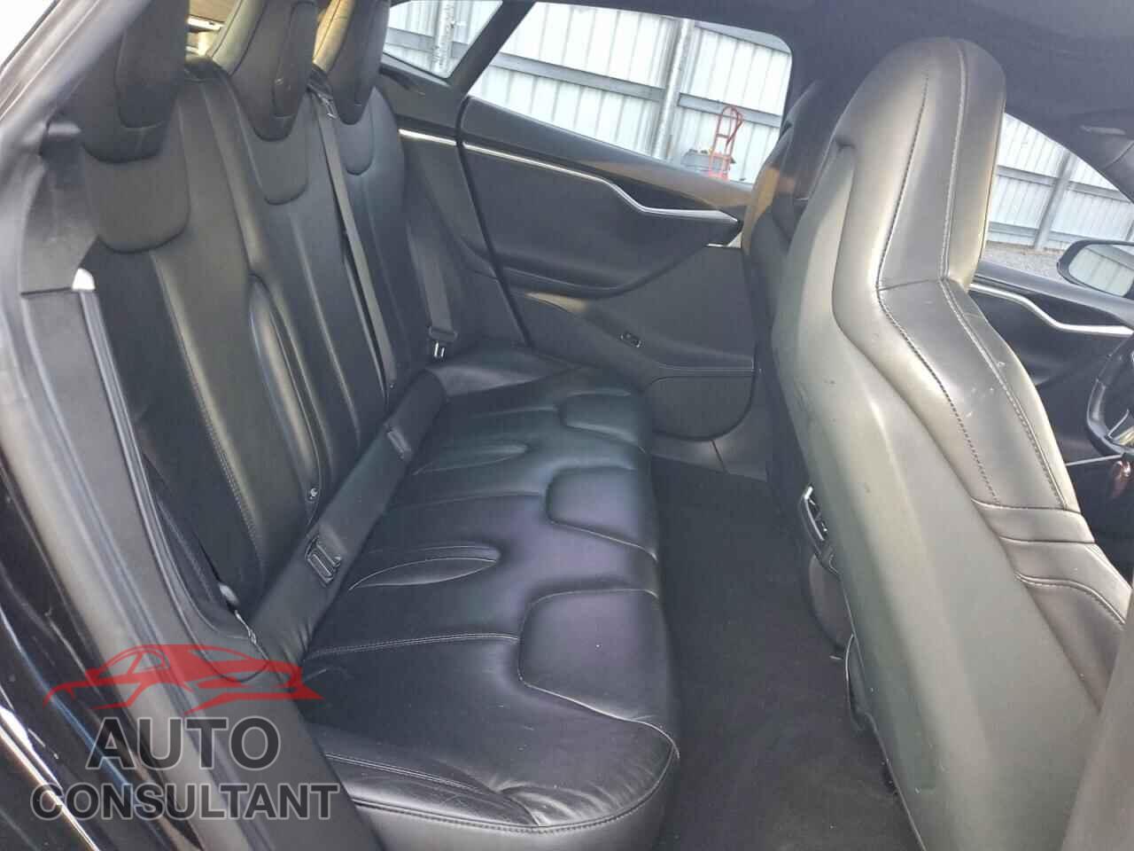 TESLA MODEL S 2016 - 5YJSA1E49GF125792