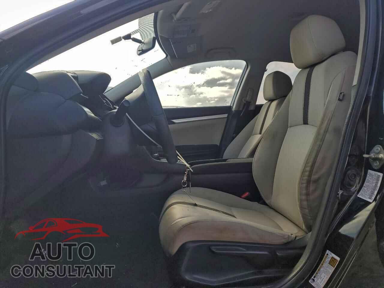 HONDA CIVIC 2017 - 19XFC2F58HE057811