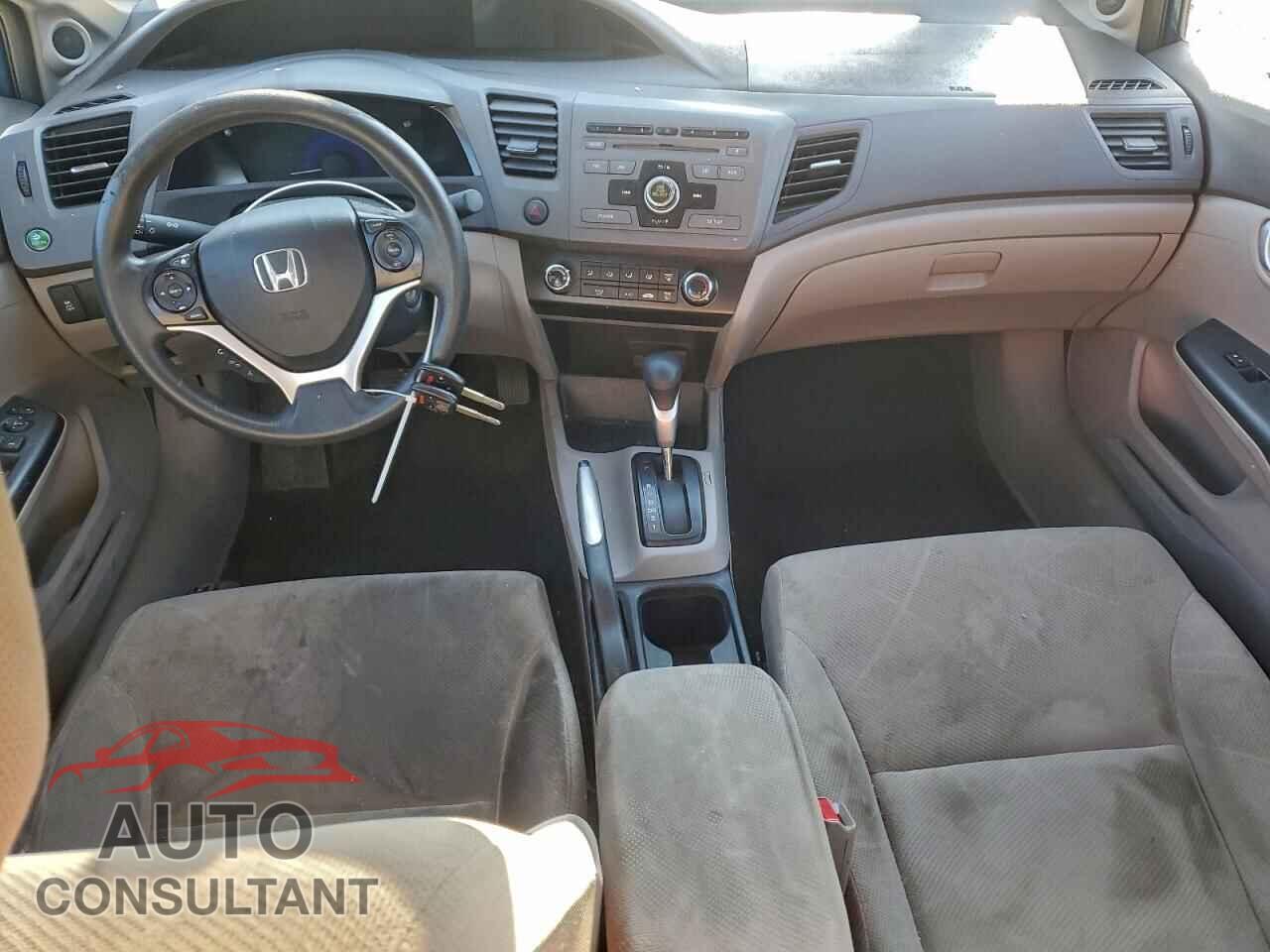 HONDA CIVIC 2012 - 2HGFB2F88CH532319