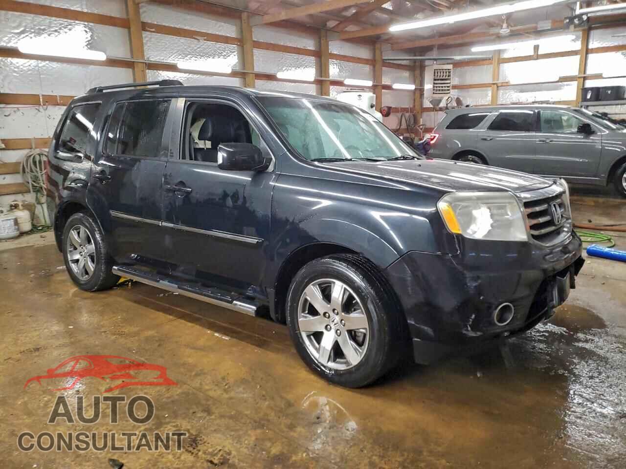 HONDA PILOT 2013 - 5FNYF4H99DB032335