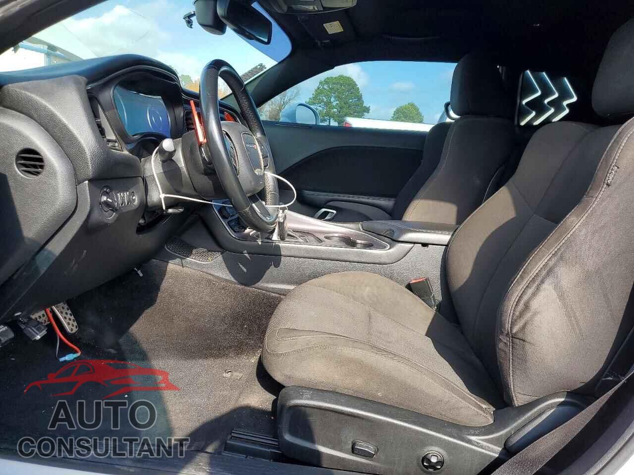 DODGE CHALLENGER 2015 - 2C3CDZFJ3FH704921