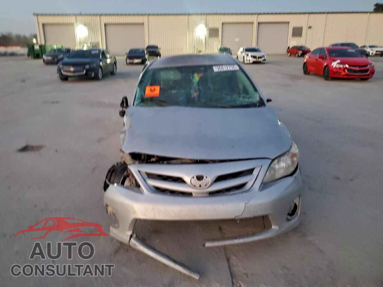TOYOTA COROLLA 2011 - 2T1BU4EEXBC748076