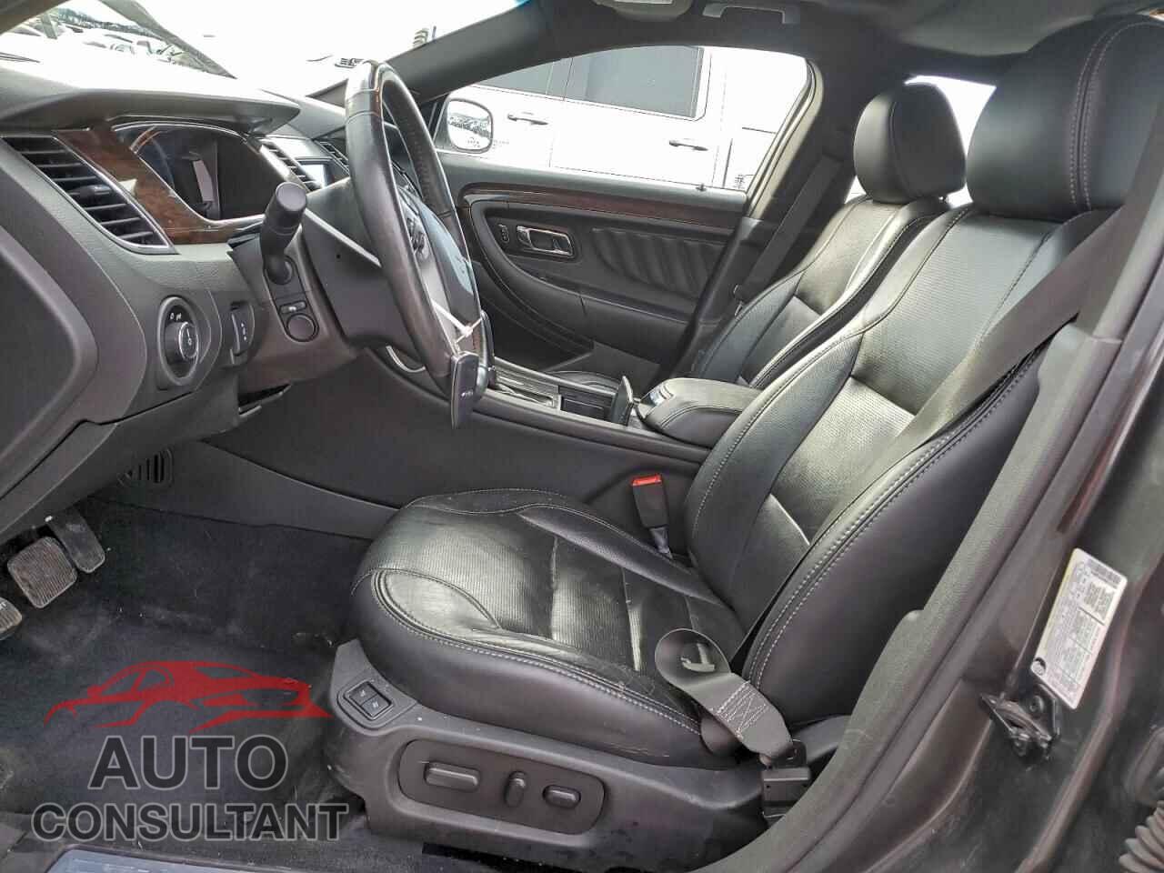FORD TAURUS 2017 - 1FAHP2J87HG127254