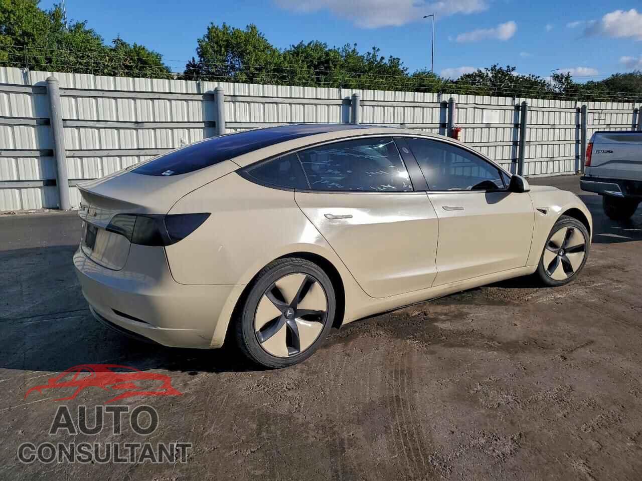 TESLA MODEL 3 2018 - 5YJ3E1EA0JF030477