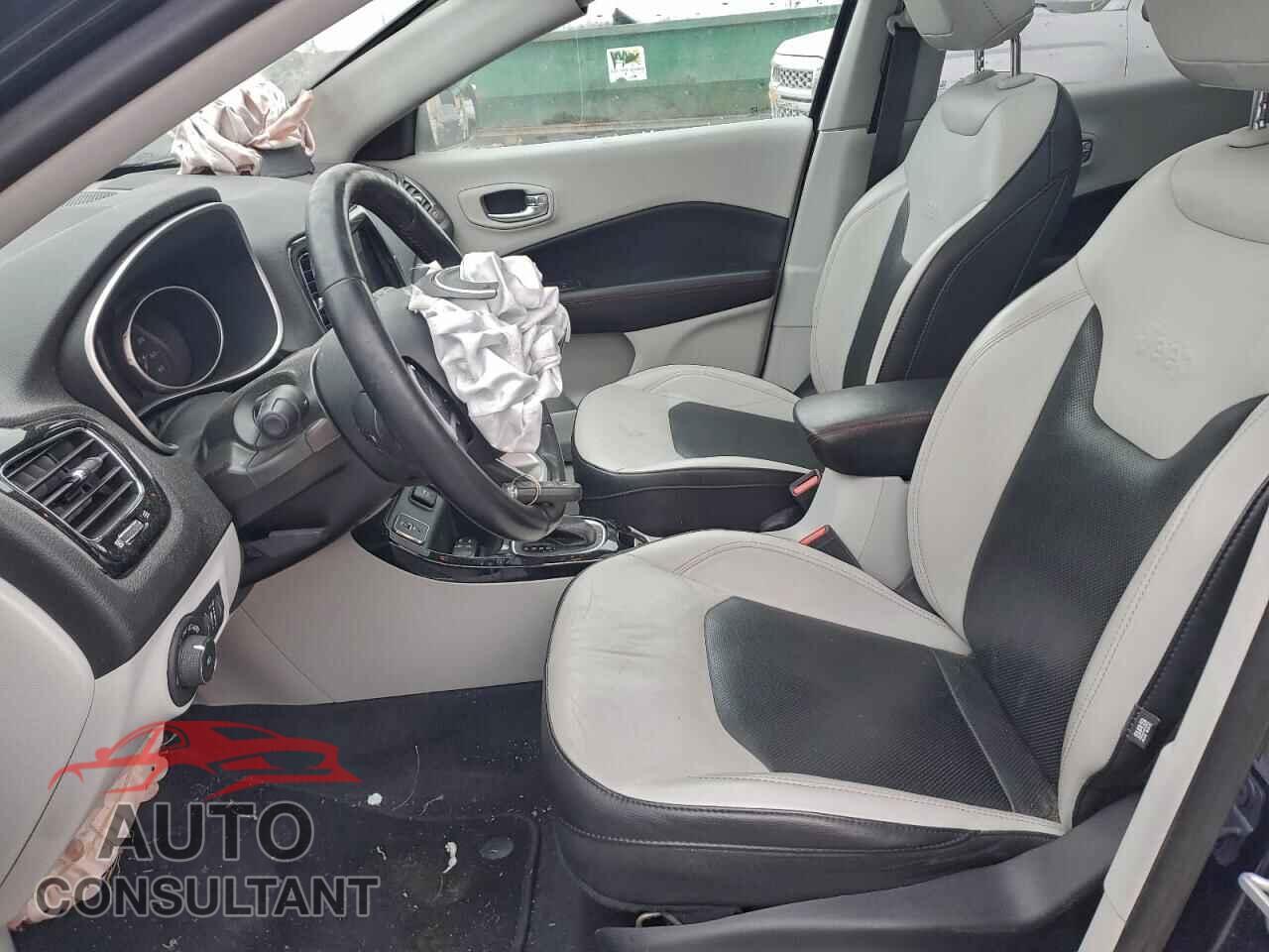 JEEP COMPASS 2019 - 3C4NJCCB9KT649366
