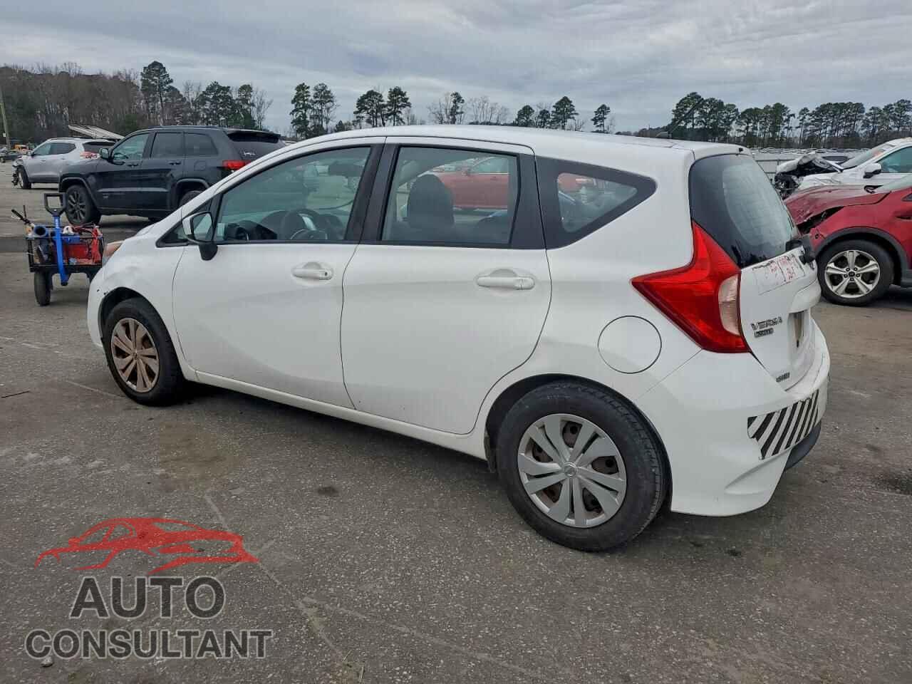 NISSAN VERSA 2017 - 3N1CE2CP9HL377057