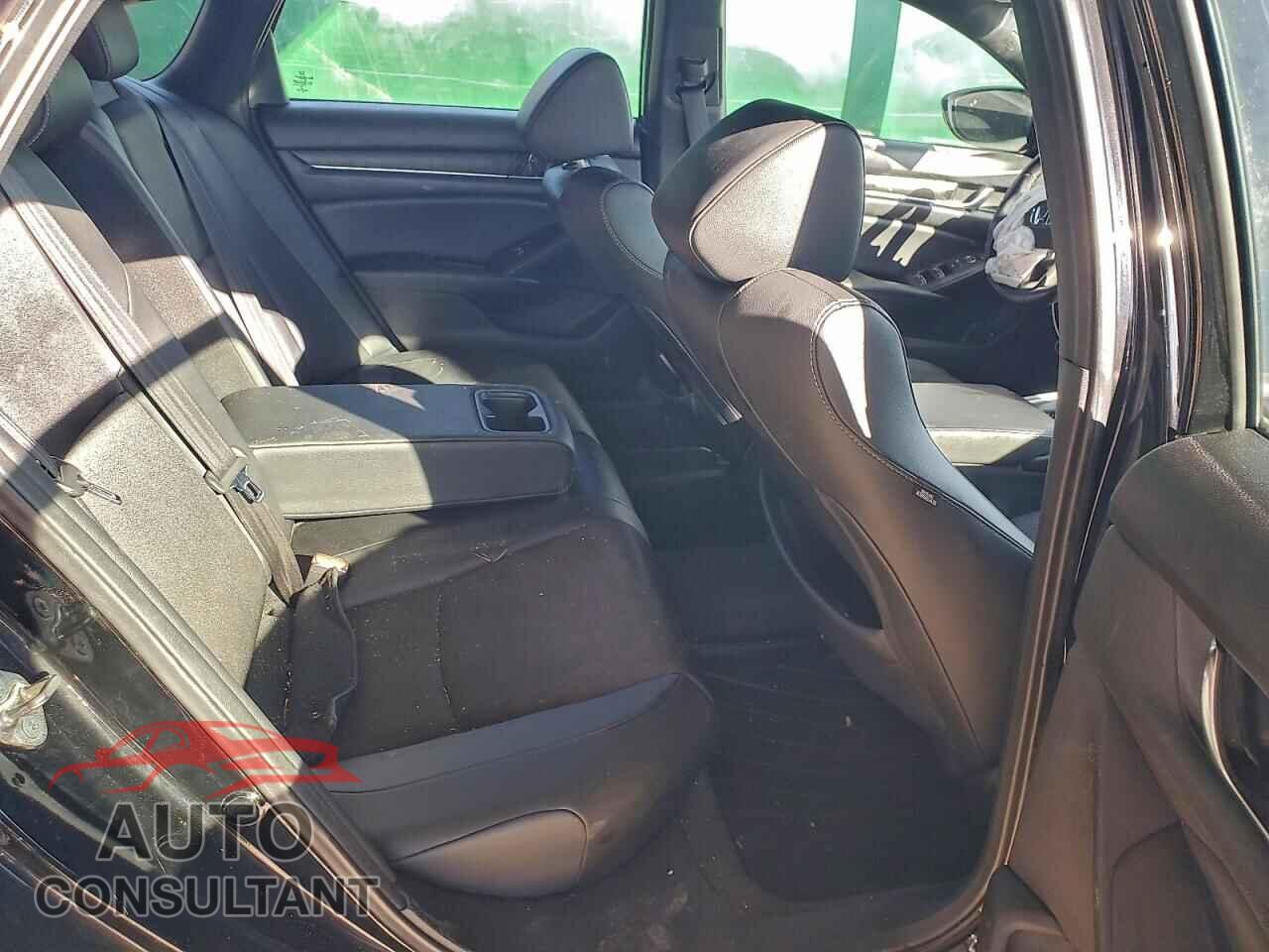 HONDA ACCORD 2020 - 1HGCV2F30LA020065