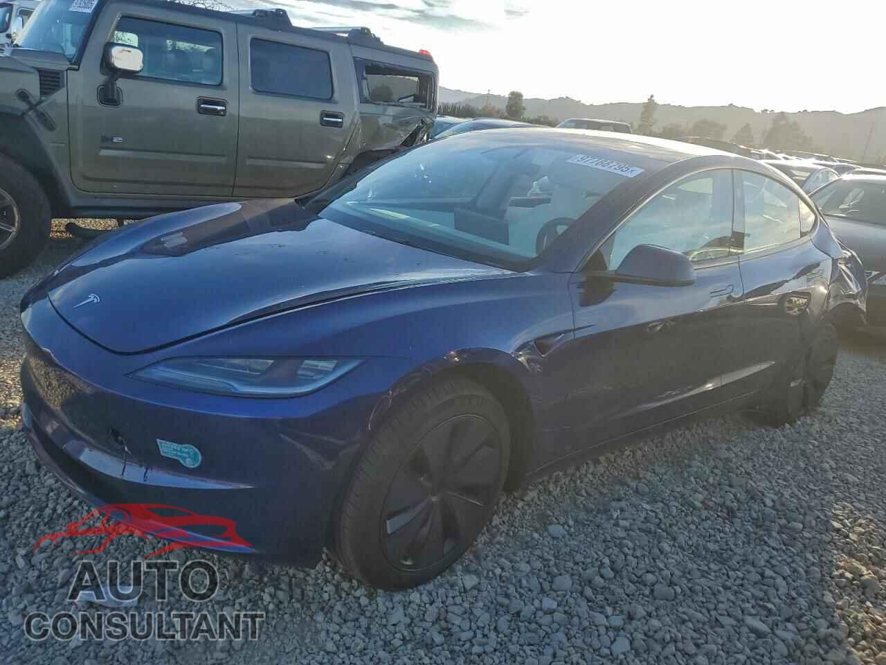 TESLA MODEL 3 2025 - 5YJ3E1EA2SF925180