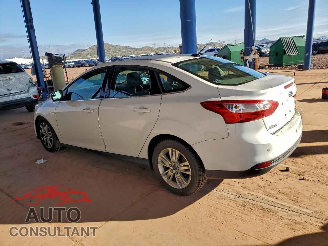 FORD FOCUS 2012 - 1FAHP3H22CL177065