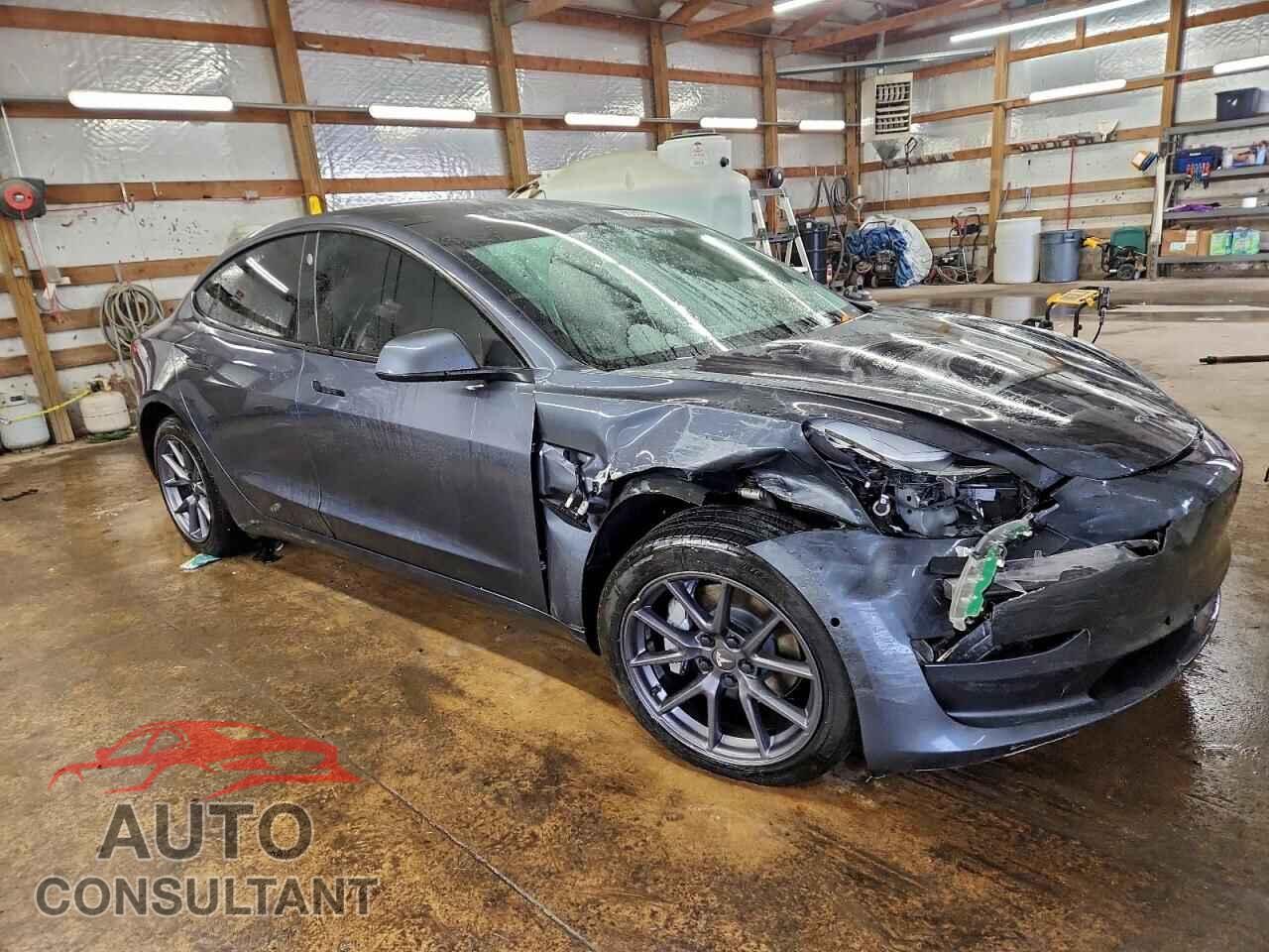 TESLA MODEL 3 2021 - 5YJ3E1EB0MF079756