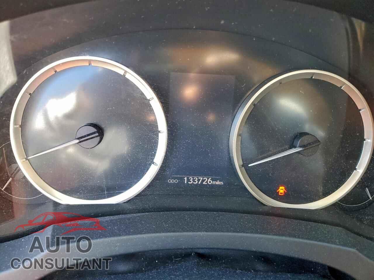 LEXUS IS 2015 - JTHBF1D29F5082054