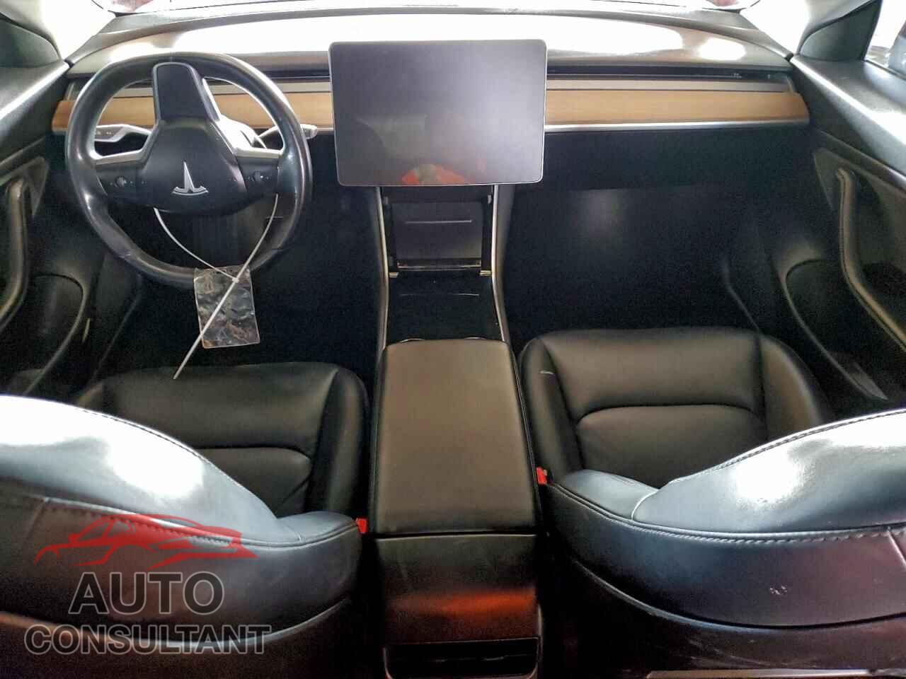 TESLA MODEL 3 2018 - 5YJ3E1EA3JF046155
