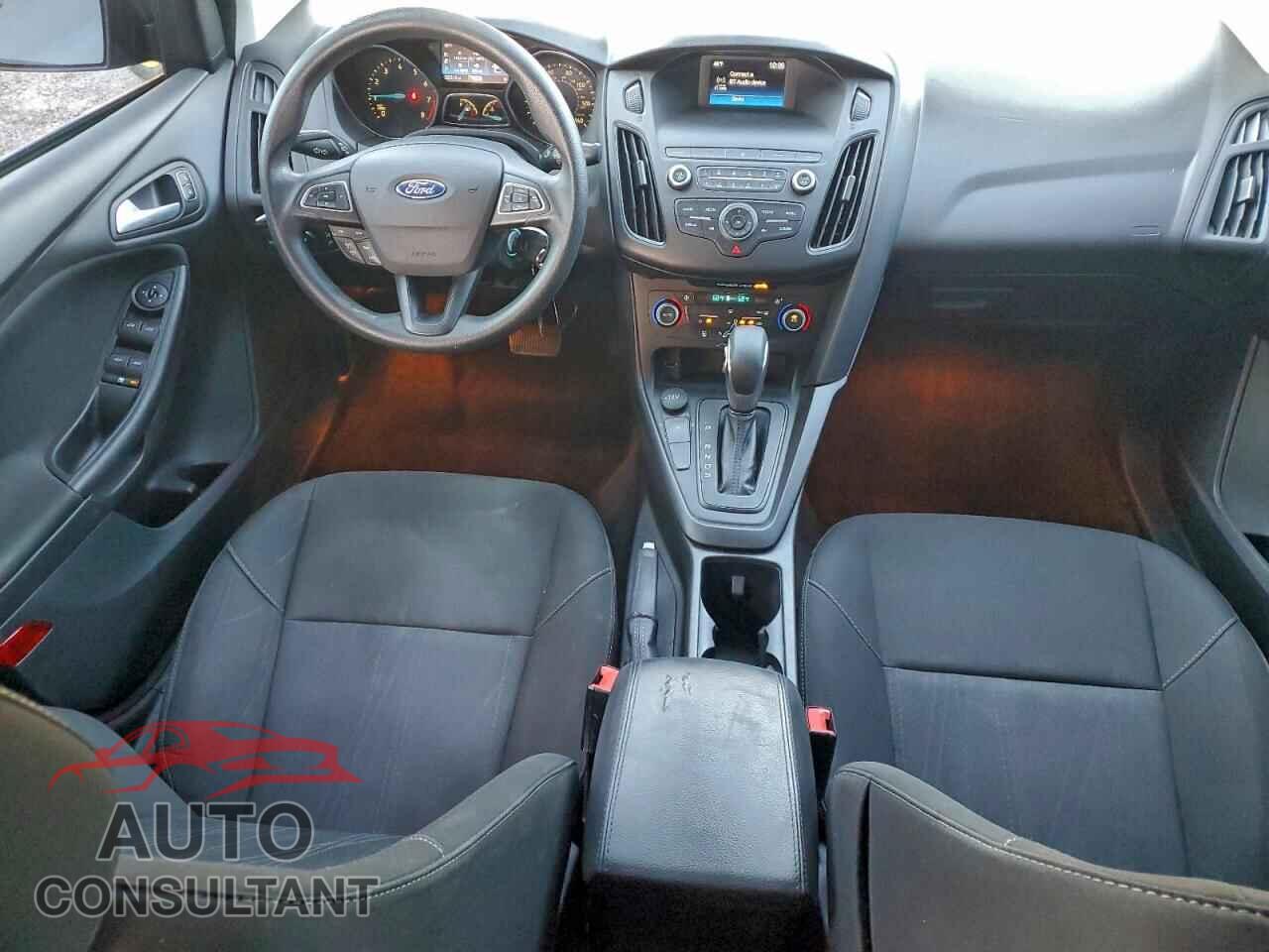 FORD FOCUS 2018 - 1FADP3FE7JL291538