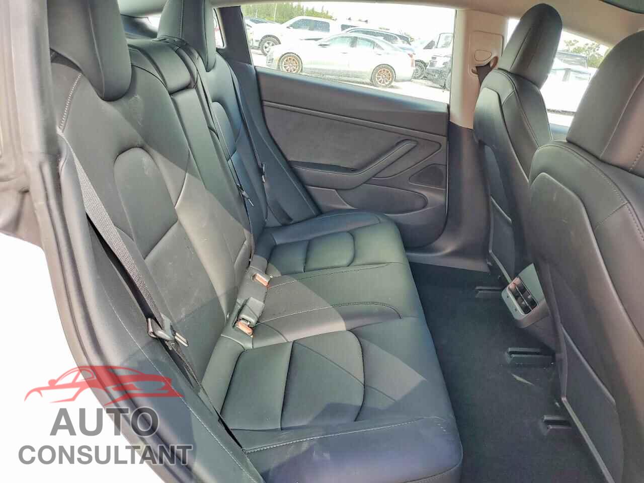TESLA MODEL 3 2020 - 5YJ3E1EB8LF589061