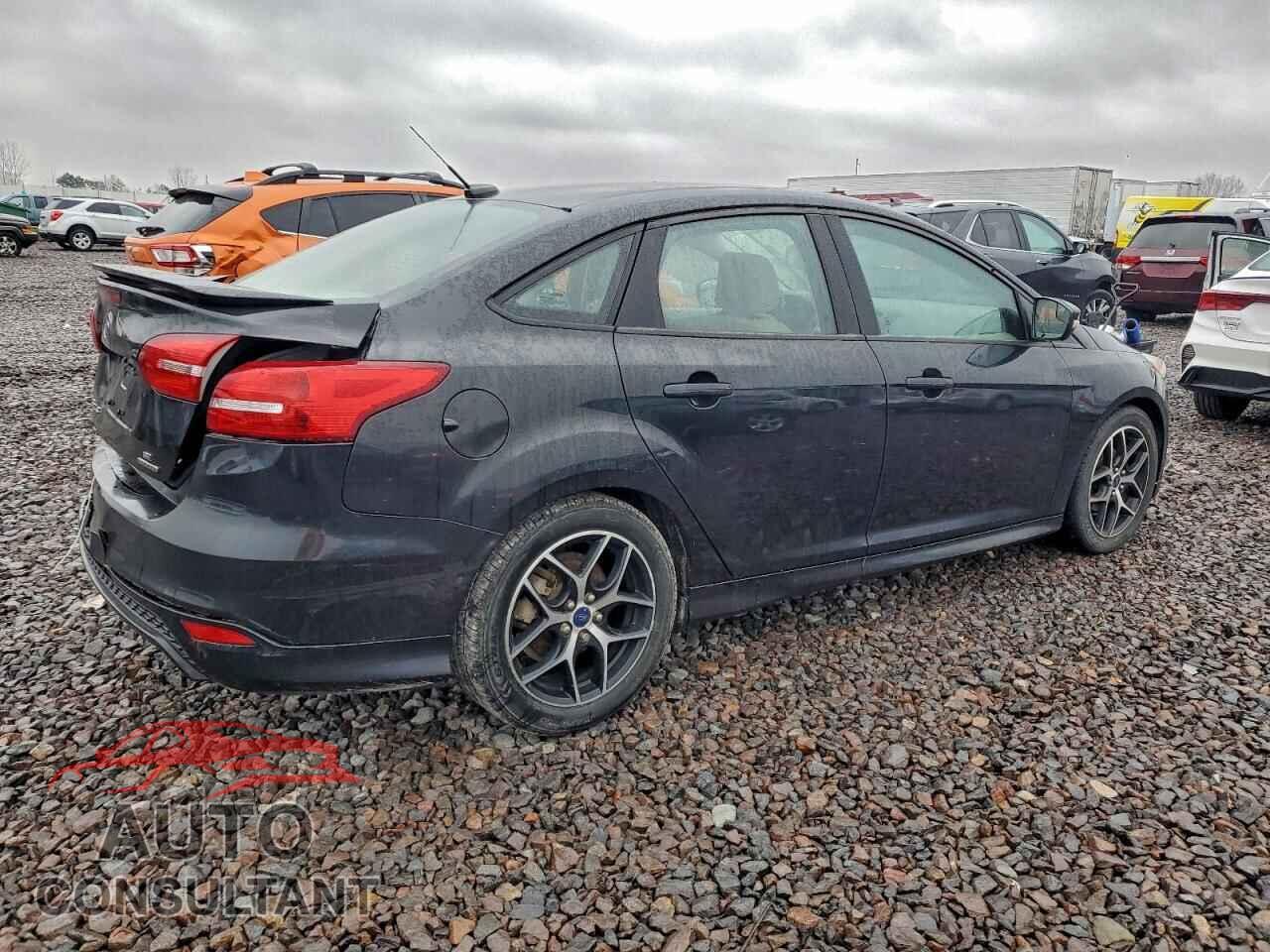 FORD FOCUS 2015 - 1FADP3F26FL305491