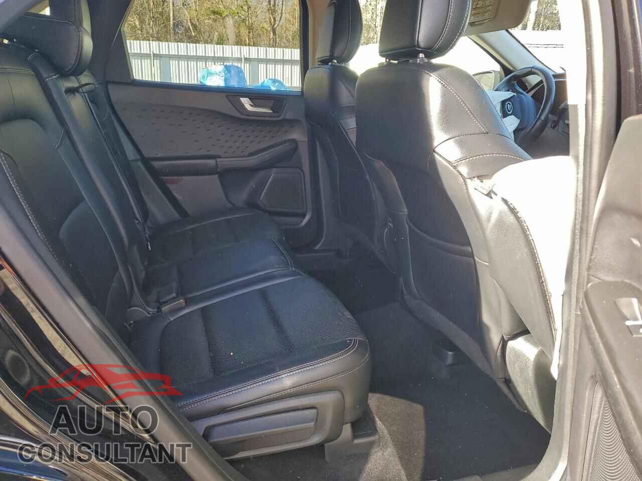 FORD ESCAPE 2020 - 1FMCU0H63LUA15112