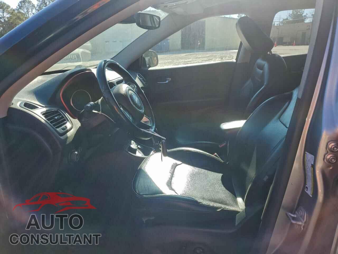 JEEP COMPASS 2017 - 3C4NJDDB9HT607034