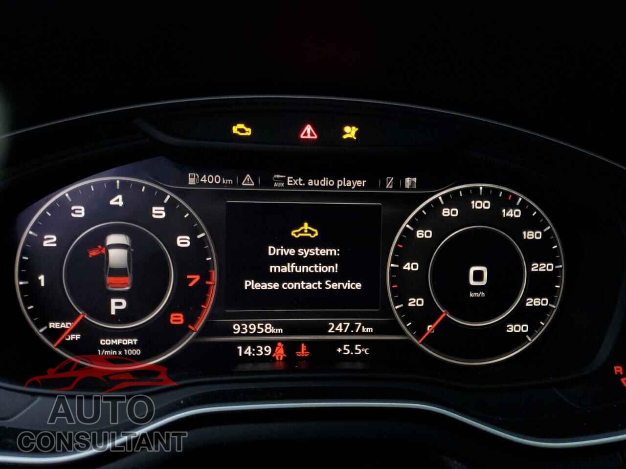 AUDI A4 2018 - WAUCNAF45JA088129