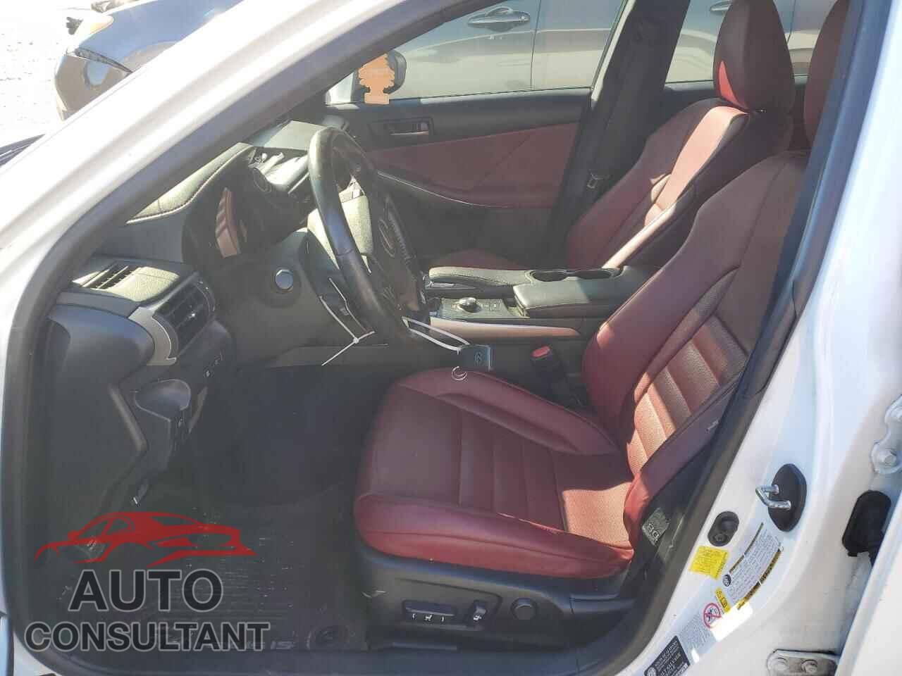 LEXUS IS 2017 - JTHCM1D26H5023010