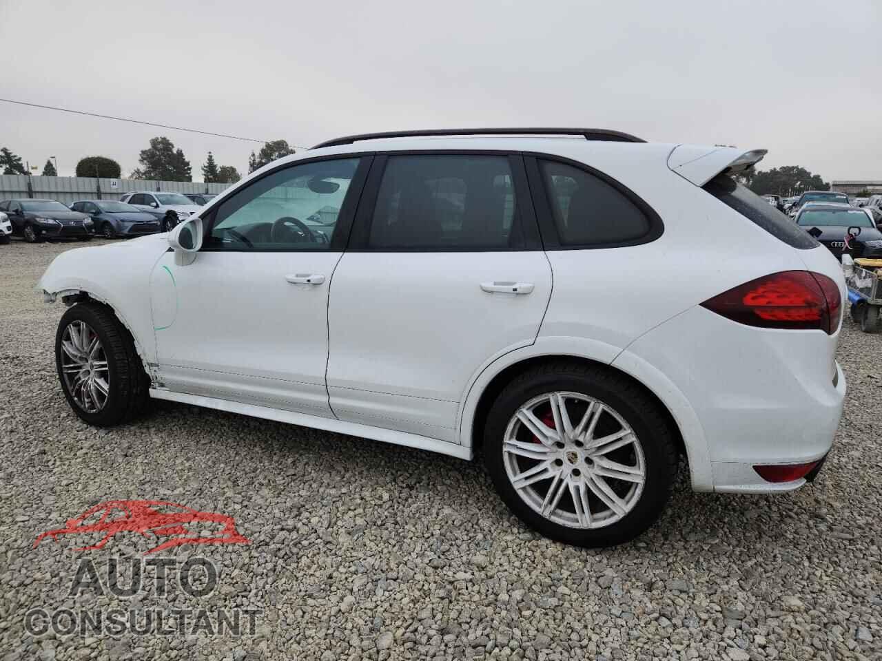 PORSCHE CAYENNE 2013 - WP1AD2A25DLA70844