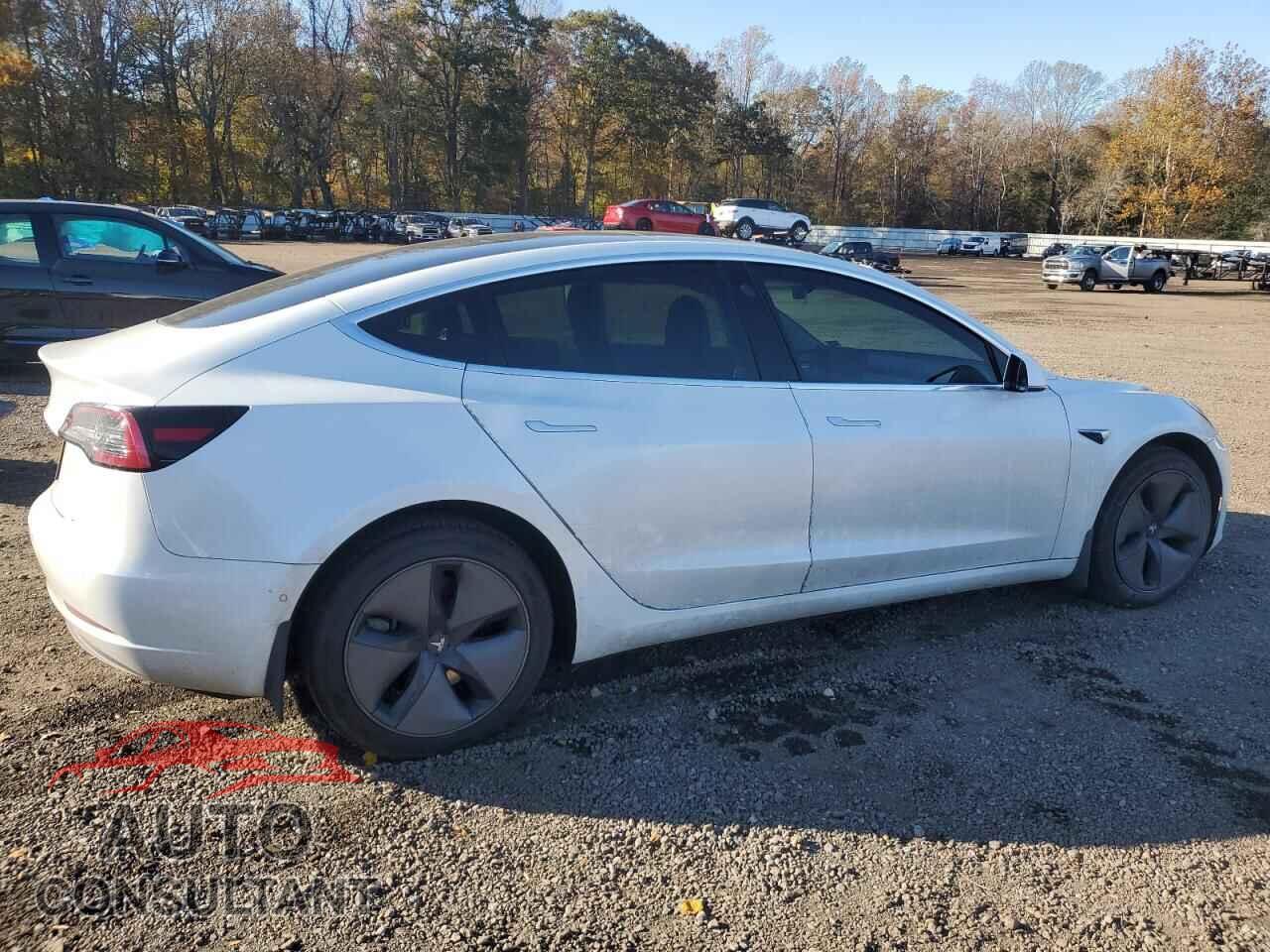 TESLA MODEL 3 2020 - 5YJ3E1EA8LF660539