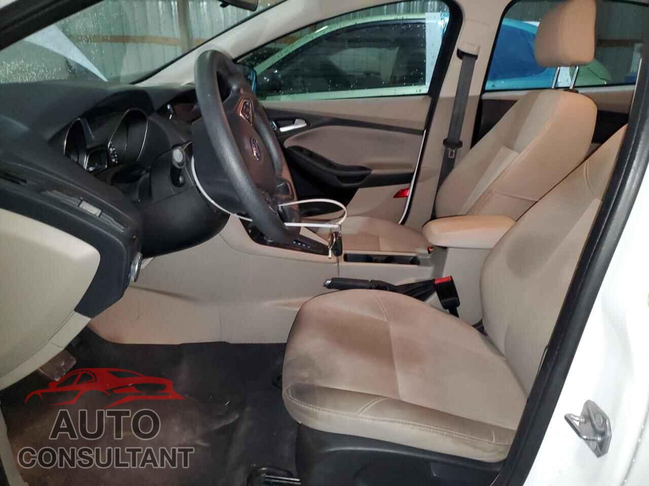 FORD FOCUS 2016 - 1FADP3F24GL355095