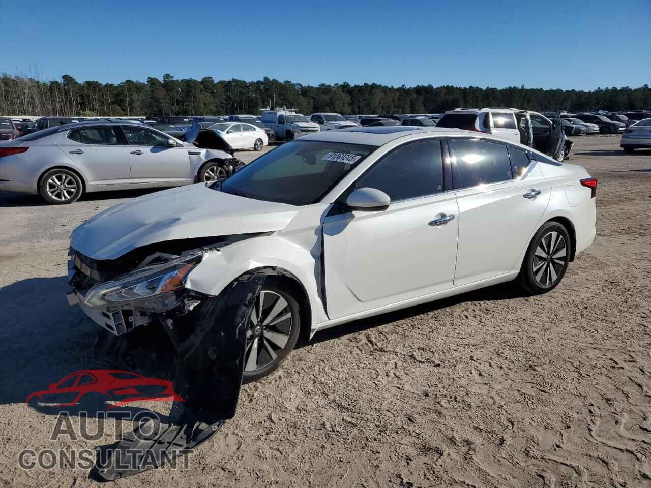 NISSAN ALTIMA 2019 - 1N4BL4EV0KC190420