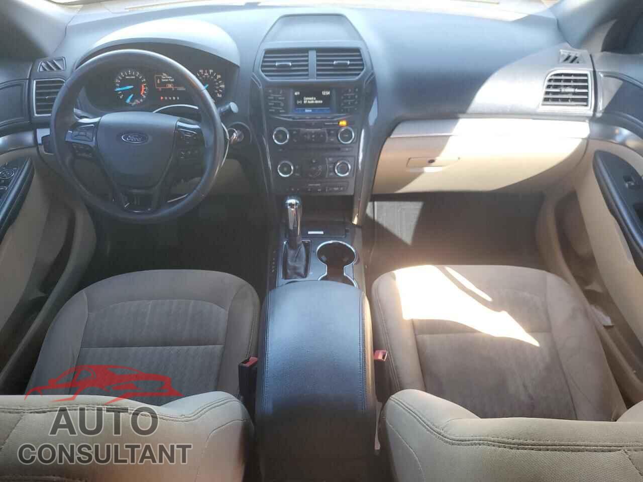 FORD EXPLORER 2017 - 1FM5K7B82HGD49901