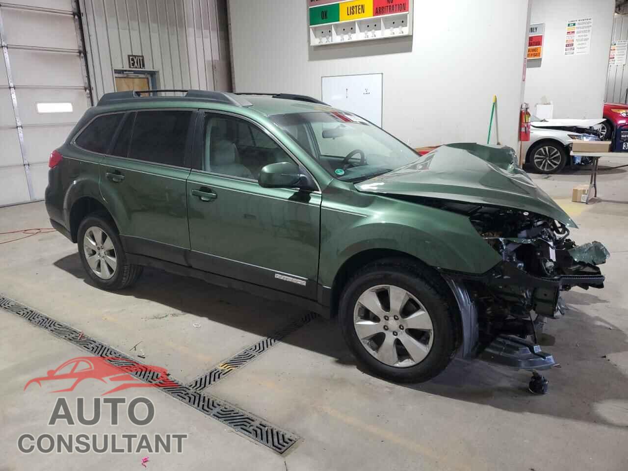 SUBARU OUTBACK 2010 - 4S4BRBBC8A3328733