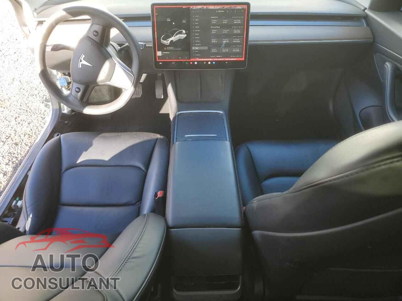 TESLA MODEL 3 2021 - 5YJ3E1EA5MF851983