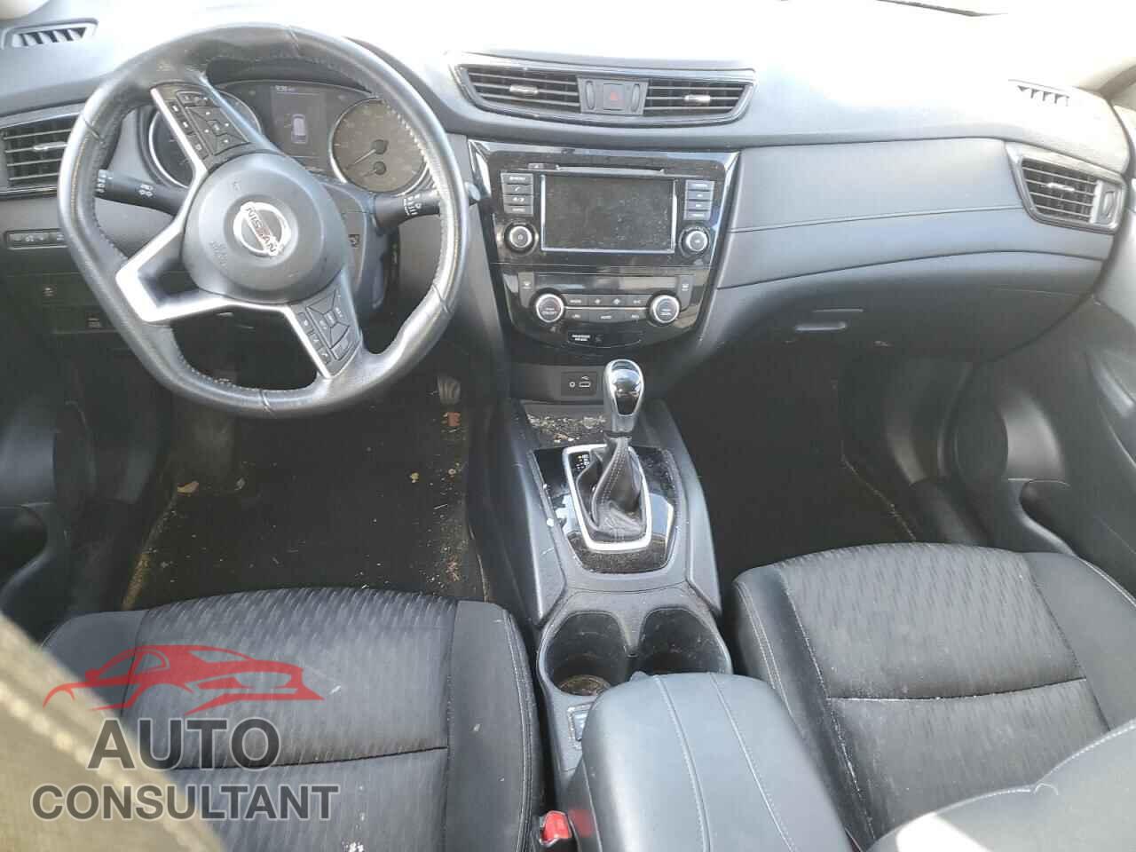 NISSAN ROGUE 2018 - KNMAT2MV2JP623139