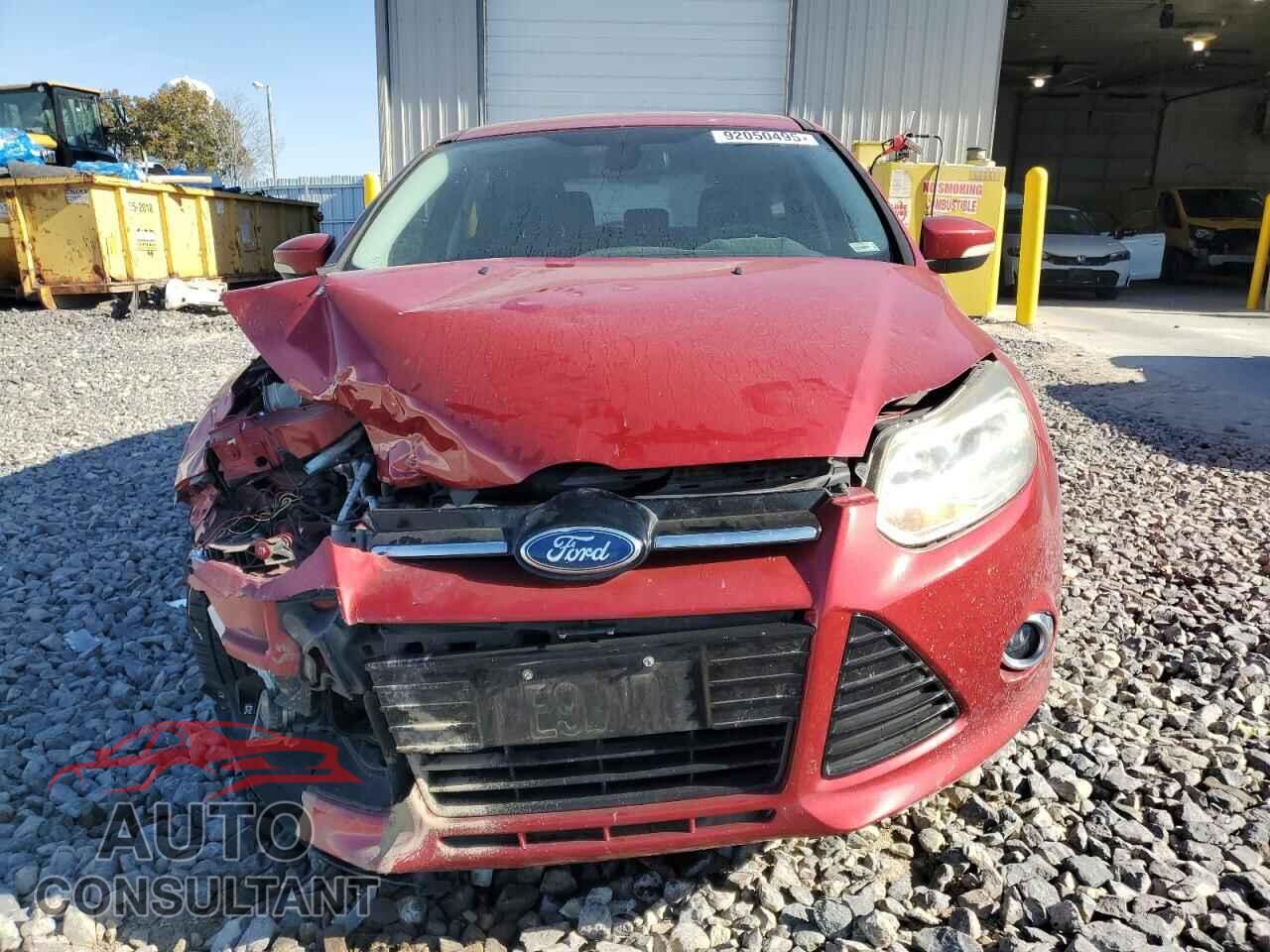 FORD FOCUS 2012 - 1FAHP3M23CL222004